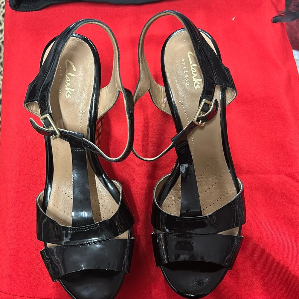 Women’s shoes